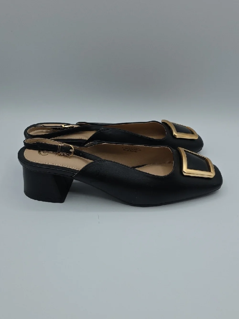 C Est. 1946 sophisticated black